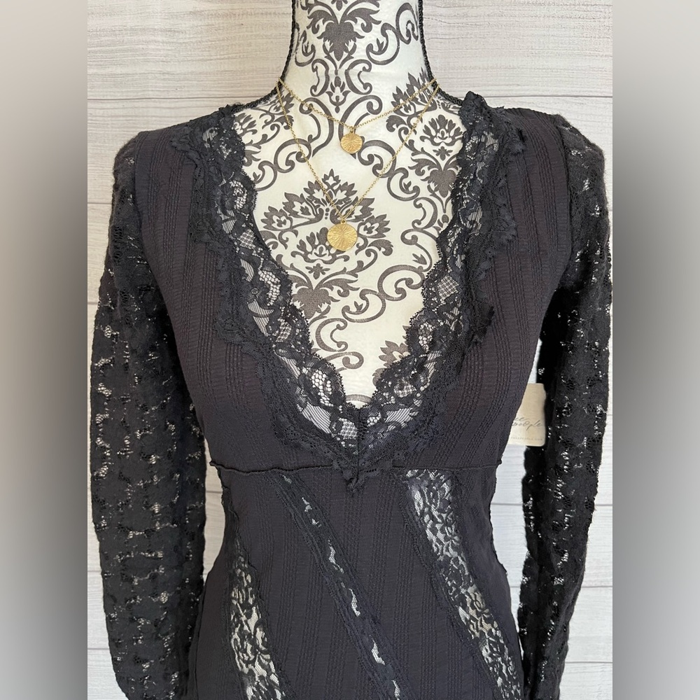 Free People | NWT This Could Be Us Lace Long Sleeve - Picture 5 of 11